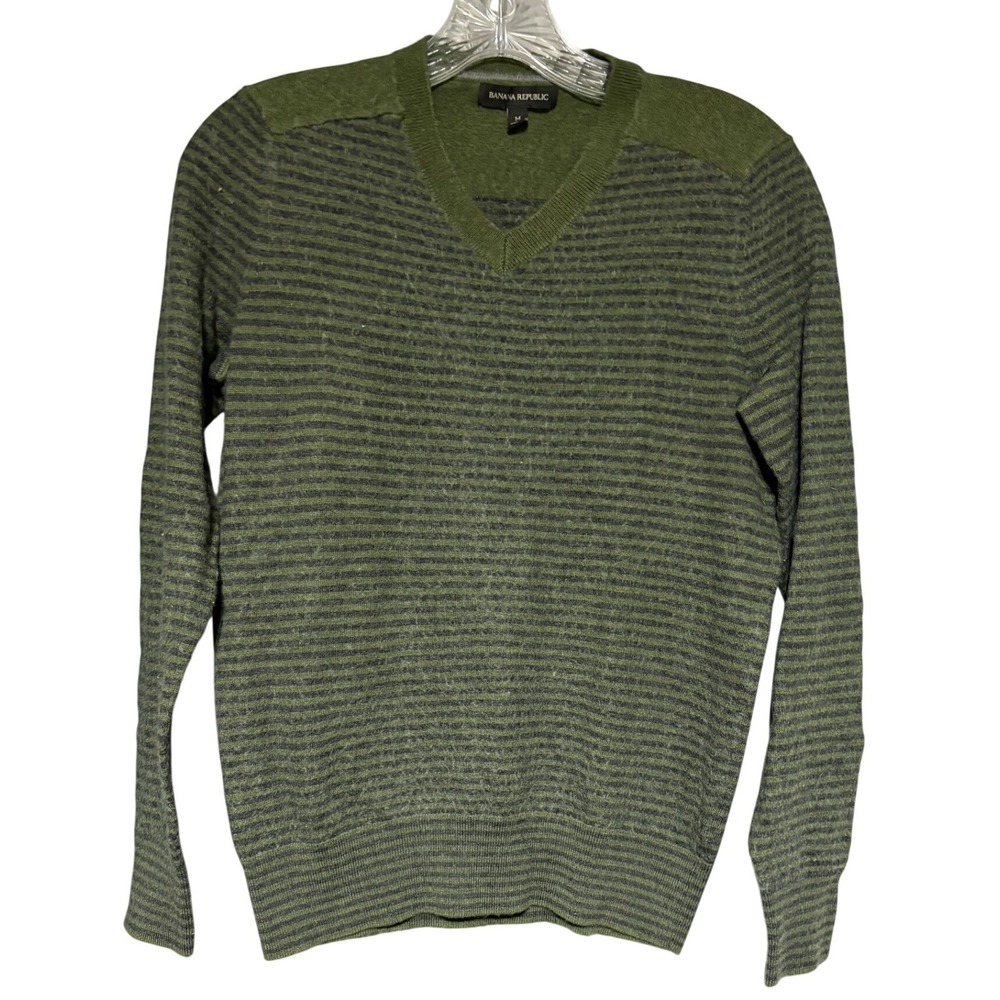 Banana Republic Sweater Mens M V-Neck Olive Green Striped Merino Wool Blend Knit